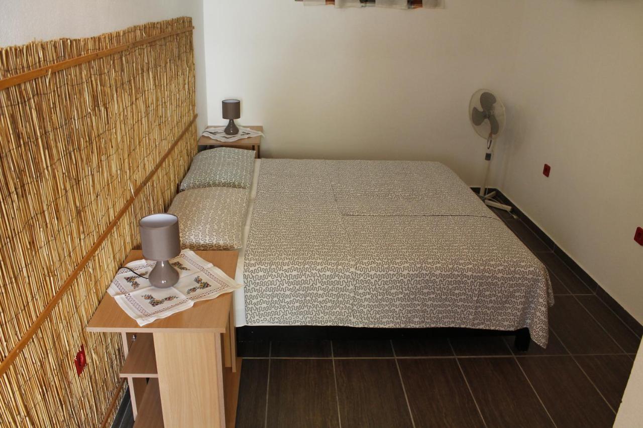 Pataki Studios Petrovac Ngoại thất bức ảnh